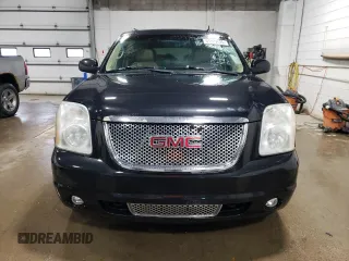 2011 GMC Yukon XL Denali with VIN 1GKS2MEF2BR378315, listed as a Copart auction lot 51529825 with 204,750 mi miles and Clean Title. Bid and sale history available at carsss.com. Image 5.