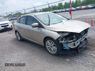 2018 Ford Focus Titanium с VIN 1FADP3J27JL279628, выставлен на аукционе IAAI как лот 42139356 с пробегом 108 007 миль миль и . История ставок и продаж доступна на DreamBid. Изображение 1.