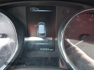 2017 Nissan Rogue SL z VIN 5N1AT2MVXHC806723, wystawiony jako IAAI lot #42331531 z przebiegiem 103 565 mil mil oraz . Historia ofert i sprzedaży dostępna na DreamBid. Obrazek 7.