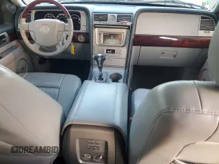 2005 Lincoln Navigator Luxury with VIN 5LMFU28515LJ02397, listed as a Copart auction lot 86539114 with 154,097 mi miles and Salvage Title. Bid and sale history available at carsss.com. Image 8.