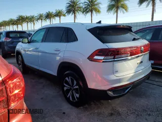 2024 Volkswagen Atlas SE with VIN 1V2DE2CA8RC224596, listed as a Copart auction lot 74582794 with Not provided miles and Salvage title. Bid and sale history available at DreamBid. Image 2.