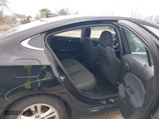 2018 Chevrolet Cruze LT with VIN 1G1BE5SM4J7113183, listed as a IAAI auction lot 41967136 with 134,542 mi miles. Bid and sale history available at carsss.com. Image 8.