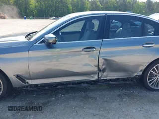 2017 BMW 5 Series 540i с VIN WBAJE5C30HG915326, выставлен на аукционе IAAI как лот 42138937 с пробегом 96 105 миль миль и . История ставок и продаж доступна на DreamBid. Изображение 6.