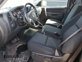2012 Chevrolet Silverado 1500 LT with VIN 1GCRKSE73CZ273436, listed as a Copart auction lot 53454685 with 261,677 mi miles and Salvage Title. Bid and sale history available at DreamBid. Image 7.