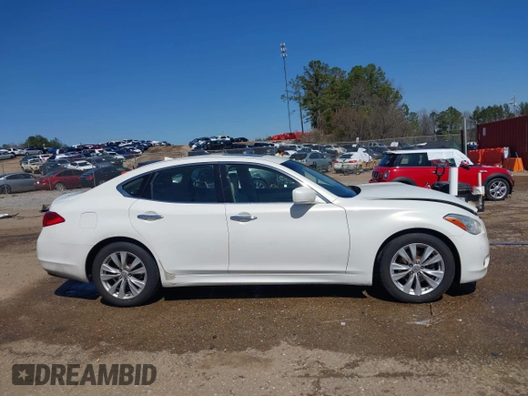 2011 Infiniti M with VIN JN1BY1AP8BM325061, listed as a IAAI auction lot 41765214 with 289,990 mi miles and . Bid and sale history available at DreamBid. Image 13.