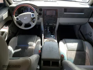 2008 Jeep Commander Overland with VIN 1J8HG68268C236386, listed as a Copart auction lot 47257805 with 208,094 mi miles and Salvage Title. Bid and sale history available at carsss.com. Image 8.