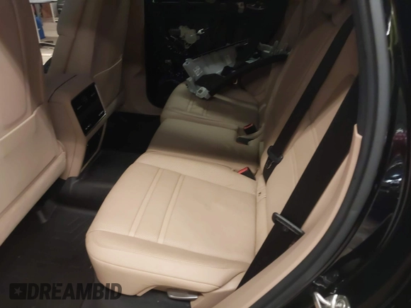 2020 Porsche Cayenne с VIN WP1AA2AY1LDA06726, выставлен на аукционе IAAI как лот 41788447 с пробегом 44 985 миль миль и . История ставок и продаж доступна на DreamBid. Изображение 8.
