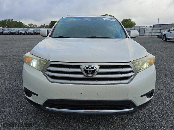 2013 Toyota Highlander with VIN 5TDZK3EH1DS114237, listed as a Copart auction lot 48521355 with 189,206 mi miles and Clean Title. Bid and sale history available at carsss.com. Image 5.