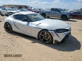 2021 Toyota Supra 3.0 with VIN WZ1DB0C05MW034477, listed as a Copart auction lot 61302525 with 80,962 mi miles and Salvage title. Bid and sale history available at DreamBid. Image 4.