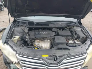 2009 Toyota Venza with VIN 4T3ZE11A19U010180, listed as a IAAI auction lot 41304940 with 178,539 mi miles and . Bid and sale history available at carsss.com. Image 10.