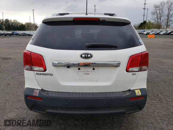 2013 Kia Sorento EX with VIN 5XYKUCA62DG406430, listed as a Copart auction lot 49768465 with 106,438 mi miles and Salvage Title. Bid and sale history available at carsss.com. Image 6.