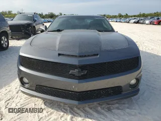 2010 Chevrolet Camaro 2SS z VIN 2G1FT1EW2A9178805, wystawiony jako Copart lot #64282813 z przebiegiem 87 771 mil mil oraz Szkody całkowita. Historia ofert i sprzedaży dostępna na DreamBid. Obrazek 5.