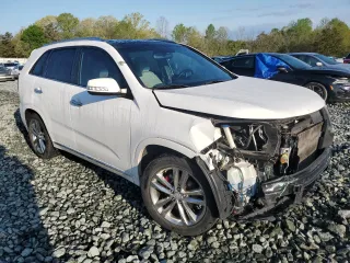 2015 Kia Sorento SX Limited with VIN 5XYKW4A76FG638914, listed as a Copart auction lot 52347335 with 107,387 mi miles and Salvage Title. Bid and sale history available at carsss.com. Image 4.