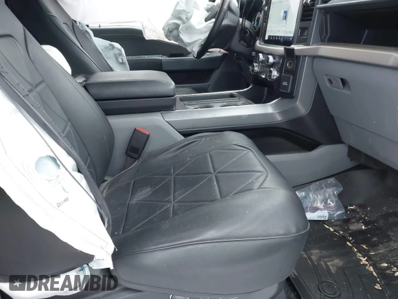 2021 Ford F-150 XL with VIN 1FTFX1E54MFC43510, listed as a IAAI auction lot 41251459 with 15,391 mi miles and . Bid and sale history available at DreamBid. Image 5.