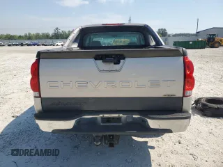2005 Chevrolet Avalanche LS with VIN 3GNEC12ZX5G238124, listed as a Copart auction lot 53642075 with 304,520 mi miles and Clean title. Bid and sale history available at DreamBid. Image 6.