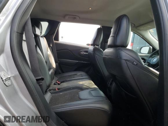 2021 Jeep Cherokee Altitude z VIN 1C4PJMLB9MD228061, wystawiony jako Copart lot #59392625 z przebiegiem 28 320 mil mil oraz Szkoda całkowita • Salvage title. Historia ofert i sprzedaży dostępna na DreamBid. Obrazek 10.