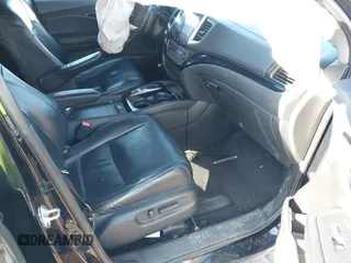 2016 Honda Pilot Elite with VIN 5FNYF6H01GB050524, listed as a IAAI auction lot 41452563 with 140,326 mi miles. Bid and sale history available at carsss.com. Image 5.