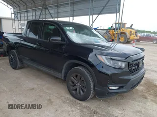 2024 Honda Ridgeline Sport z VIN 5FPYK3F18RB020114, wystawiony jako IAAI lot #41915968 z przebiegiem 3 666 mil mil oraz . Historia ofert i sprzedaży dostępna na DreamBid. Obrazek 1.
