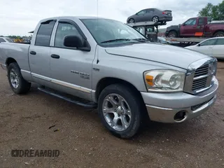 2006 Dodge 1500 SLT with VIN 1D7HA18246S583705, listed as a IAAI auction lot 42110246 with 313,649 mi miles. Bid and sale history available at carsss.com. Image 1.