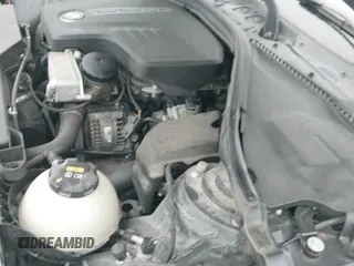 2015 BMW 3 Series 320i xDrive с VIN WBA3C3C59FP663030, выставлен на аукционе IAAI как лот 43188057 с пробегом 94 206 миль миль и . История ставок и продаж доступна на DreamBid. Изображение 19.