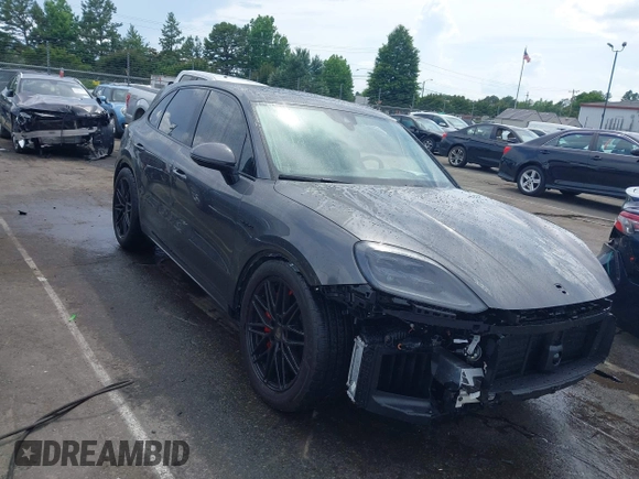 2025 Porsche Cayenne with VIN WP1AM2AY7SDA27408, listed as a IAAI auction lot 42462860 with 2,910 mi miles and . Bid and sale history available at DreamBid. Image 1.