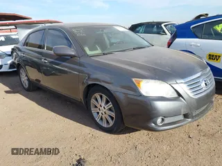 2008 Toyota Avalon XL with VIN 4T1BK36B68U273831, listed as a IAAI auction lot 41535651 with 212,594 mi miles. Bid and sale history available at carsss.com. Image 1.