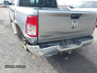 2023 Ram 1500 Big Horn с VIN 1C6RRFFG3PN690013, выставлен на аукционе IAAI как лот 42007736 с пробегом 37 021 миль миль и . История ставок и продаж доступна на DreamBid. Изображение 18.