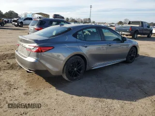 2025 Toyota Camry LE with VIN 4T1DAACK1SU564166, listed as a Copart auction lot 89161535 with 2,992 mi miles and Salvage Title. Bid and sale history available at carsss.com. Image 3.