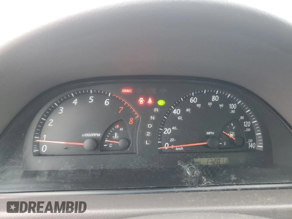 2004 Toyota Camry LE with VIN JTDBE32K840266737, listed as a Copart auction lot 58187325 with 172,013 mi miles and Clean title. Bid and sale history available at DreamBid. Image 9.