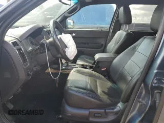 2010 Ford Escape Limited z VIN 1FMCU0EG4AKA45791, wystawiony jako Copart lot #67594483 z przebiegiem 189 470 mil mil oraz Szkoda całkowita • Salvage title. Historia ofert i sprzedaży dostępna na DreamBid. Obrazek 7.