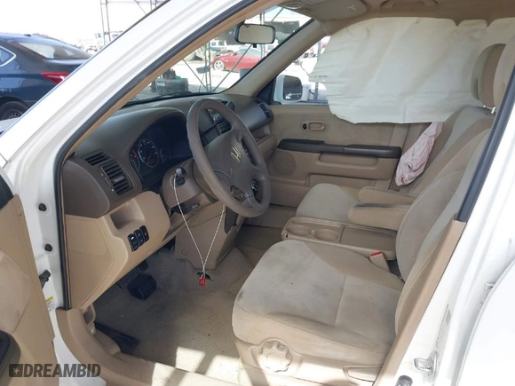 2005 Honda CR-V EX with VIN JHLRD78845C025264, listed as a IAAI auction lot 41752341 with 196,753 mi miles. Bid and sale history available at carsss.com. Image 5.