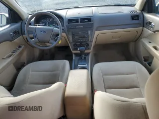 2007 Ford Fusion SE with VIN 3FAHP07147R163683, listed as a Copart auction lot 52719175 with 129,943 mi miles and Salvage Title. Bid and sale history available at DreamBid. Image 8.