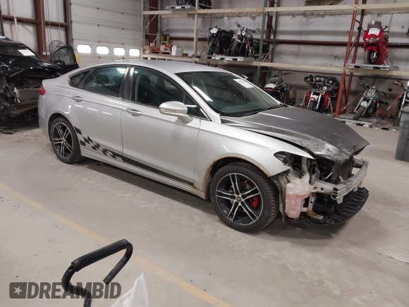 2016 Ford Fusion SE with VIN 1FA6P0HD2G5101704, listed as a IAAI auction lot 41991887 with 178,110 mi miles and . Bid and sale history available at carsss.com. Image 1.