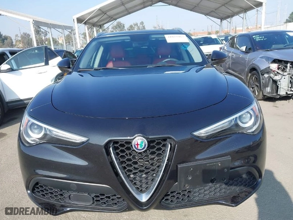 2018 Alfa Romeo Stelvio with VIN ZASFAKAN4J7C25390, listed as a IAAI auction lot 41025967 with 44,516 mi miles. Bid and sale history available at carsss.com. Image 13.
