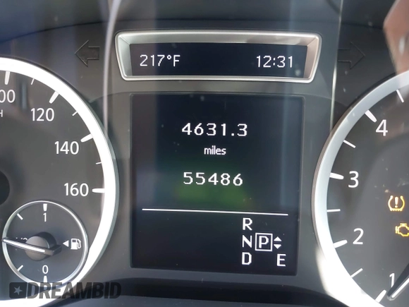 2017 Infiniti QX30 Luxury with VIN SJKCH5CR2HA021321, listed as a IAAI auction lot 41729337 with 55,486 mi miles. Bid and sale history available at carsss.com. Image 7.