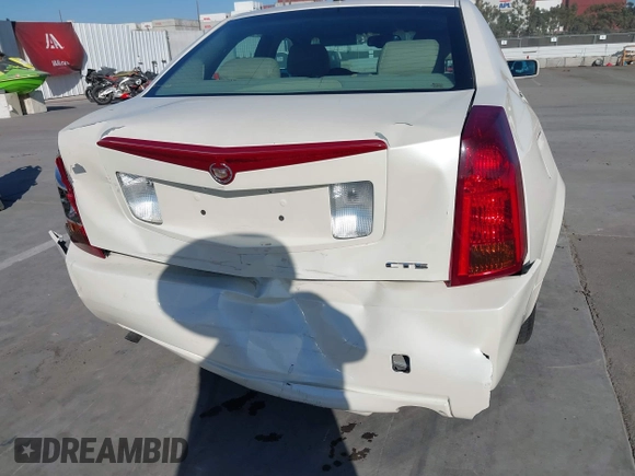 2005 Cadillac CTS z VIN 1G6DP567350152234, wystawiony jako IAAI lot #41657691 z przebiegiem 64 876 mil mil oraz . Historia ofert i sprzedaży dostępna na DreamBid. Obrazek 16.