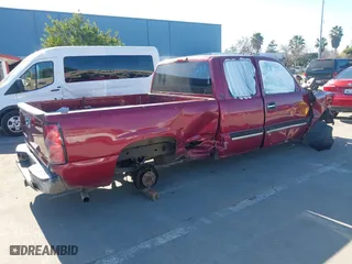 2006 Chevrolet Silverado 1500 LT1 with VIN 2GCEC19T061307830, listed as a IAAI auction lot 41686565 with 1 mi miles. Bid and sale history available at carsss.com. Image 4.