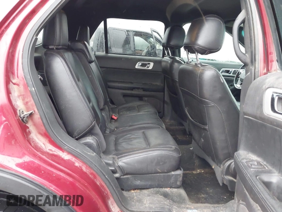 2013 Ford Explorer XLT with VIN 1FM5K7D94DGB68900, listed as a IAAI auction lot 41090687 with 219,170 mi miles and . Bid and sale history available at carsss.com. Image 8.