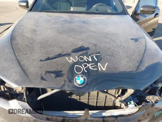 2019 BMW 5 Series M550i xDrive with VIN WBAJB9C51KB288416, listed as a IAAI auction lot 41265378 with 52,529 mi miles and . Bid and sale history available at DreamBid. Image 10.