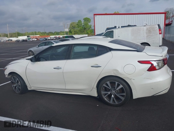 2017 Nissan Maxima SV z VIN 1N4AA6AP8HC365378, wystawiony jako IAAI lot #41984258 z przebiegiem 159 267 mil mil oraz . Historia ofert i sprzedaży dostępna na DreamBid. Obrazek 14.