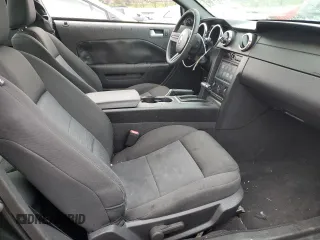 2009 Ford Mustang with VIN 1ZVHT80N195135604, listed as a Copart auction lot 42950405 with 108,450 mi miles and Salvage Title. Bid and sale history available at carsss.com. Image 7.
