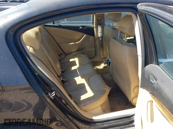 2006 Volkswagen Passat Lux with VIN WVWEK93C76P079628, listed as a IAAI auction lot 41809984 with 202,602 mi miles and . Bid and sale history available at DreamBid. Image 8.