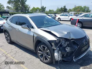 2019 Lexus UX 250h z VIN JTHU9JBH2K2018053, wystawiony jako IAAI lot #42379179 z przebiegiem 57 315 mil mil oraz . Historia ofert i sprzedaży dostępna na DreamBid. Obrazek 1.
