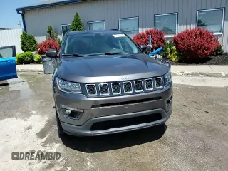 2018 Jeep Compass Latitude z VIN 3C4NJCBB0JT134143, wystawiony jako Copart lot #57228345 z przebiegiem 102 011 mil mil oraz Szkoda całkowita • Salvage title. Historia ofert i sprzedaży dostępna na DreamBid. Obrazek 14.