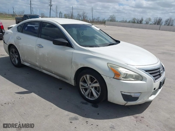 2013 Nissan Altima 2.5 SL with VIN 1N4AL3AP8DN529574, listed as a IAAI auction lot 41833573 with 115,158 mi miles. Bid and sale history available at carsss.com. Image 1.
