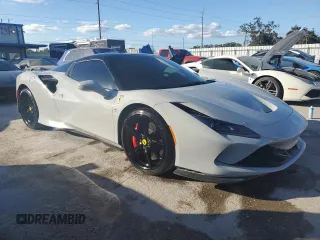 2023 Ferrari F8 с VIN ZFF93LMA3P0292449, выставлен на аукционе Copart как лот 75564944 с пробегом Не указан миль и На запчасти • Non repairable. История ставок и продаж доступна на DreamBid. Изображение 4.