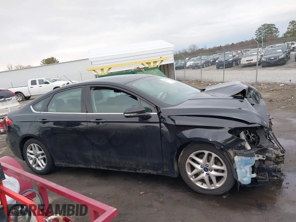 2016 Ford Fusion SE with VIN 3FA6P0HD7GR401848, listed as a IAAI auction lot 41687024 with 124,374 mi miles. Bid and sale history available at carsss.com. Image 13.