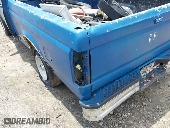 1992 Ford F-150 с VIN 1FTDF15N8NNA04687, выставлен на аукционе IAAI как лот 42452344 с пробегом Не указан миль и . История ставок и продаж доступна на DreamBid. Изображение 6.