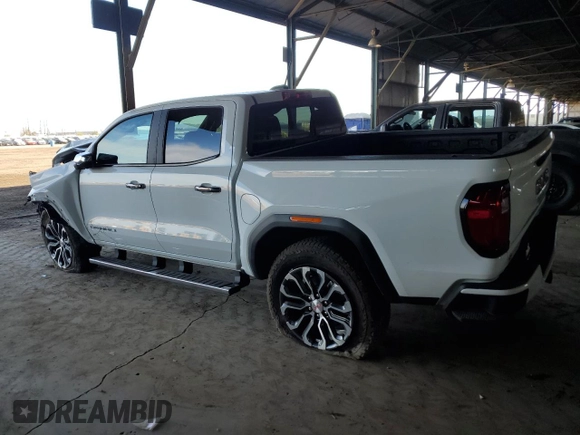2024 GMC Canyon 4WD Denali with VIN 1GTP6FEK1R1221334, listed as a Copart auction lot 45664335 with 9,184 mi miles and Salvage Title. Bid and sale history available at carsss.com. Image 2.