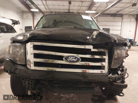 2013 Ford Expedition Max Limited z VIN 1FMJK2A54DEF56319, wystawiony jako IAAI lot #41202424 z przebiegiem 200 200 mil mil oraz . Historia ofert i sprzedaży dostępna na DreamBid. Obrazek 6.
